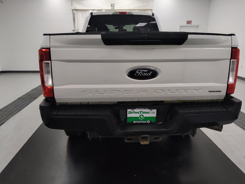 Used 2019 Ford F250 XL w/ Power Equipment Group AWD/4WD image 6