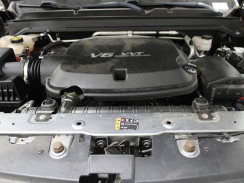 Used 2022 Chevrolet Colorado Z71 RWD image 37