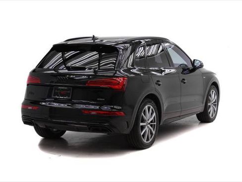Certified 2024 Audi Q5 e Premium Plus w/ Premium Plus Package image 5
