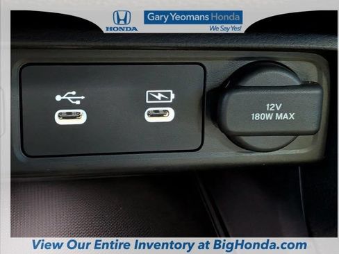 Used 2025 Honda Civic Sport image 29