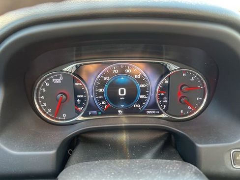 Used 2019 GMC Acadia Denali w/ Technology Package AWD/4WD image 10