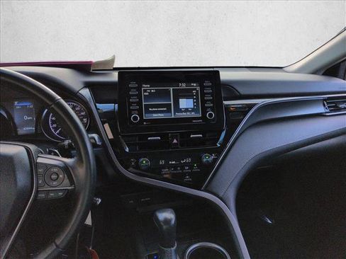 Used 2023 Toyota Camry SE FWD image 15