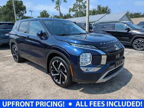 Used 2024 Mitsubishi Outlander SE AWD/4WD image 1