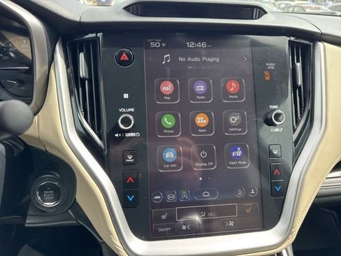 Used 2025 Subaru Outback Limited image 12