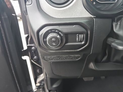 New 2026 Jeep Gladiator Sport image 22