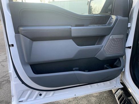 Used 2021 Ford F150 XLT w/ Equipment Group 302A High image 9