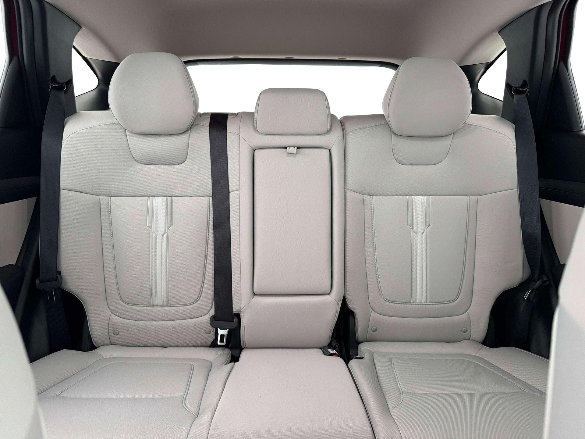New 2026 Hyundai Tucson SEL Plus FWD image 16