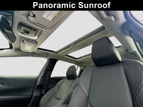 New 2026 Toyota Prius AWD image 21