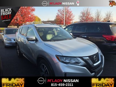 Used 2017 Nissan Rogue SL w/ SL Premium Package
