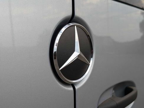 New 2025 Mercedes-Benz Sprinter 2500 image 19