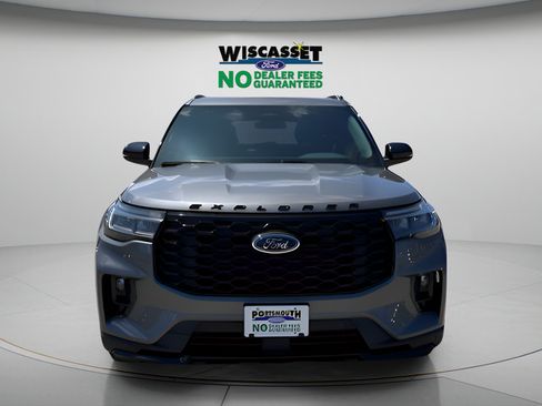 New 2026 Ford Explorer ST-Line AWD/4WD image 10