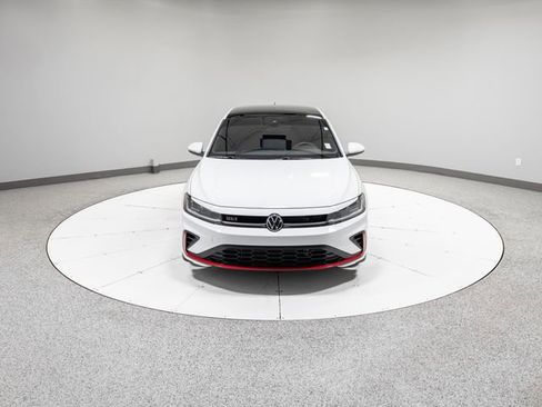Used 2025 Volkswagen Jetta GLI Autobahn image 28