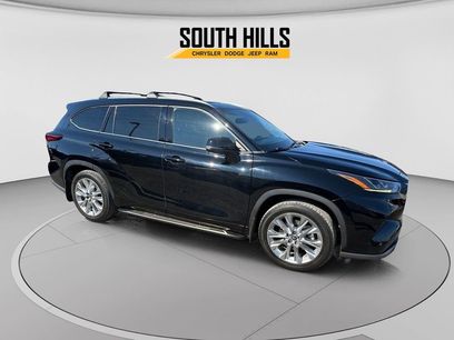Used 2022 Toyota Highlander Limited