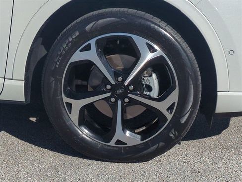 Certified 2023 Ford Escape ST-Line Elite w/ Premium Technology Package image 11