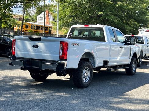 New 2026 Ford F250 XL w/ XL Off-Road Package image 4