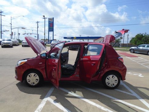 Used 2024 Mitsubishi Mirage ES FWD image 25