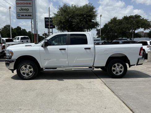 Used 2024 RAM 2500 Big Horn AWD/4WD image 8