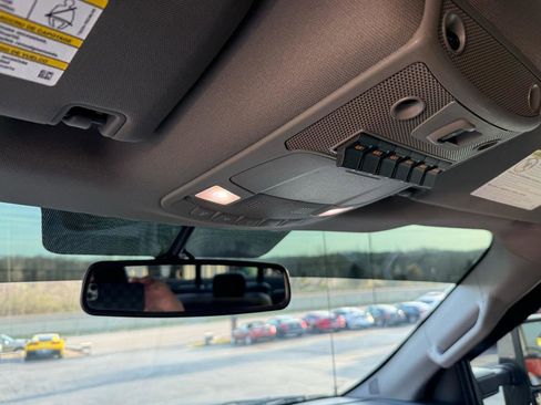 Used 2017 Ford F450 Lariat w/ Chrome Package image 23