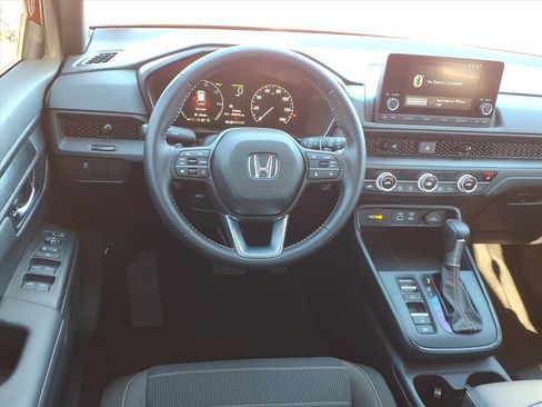 Used 2025 Honda CR-V Sport image 4