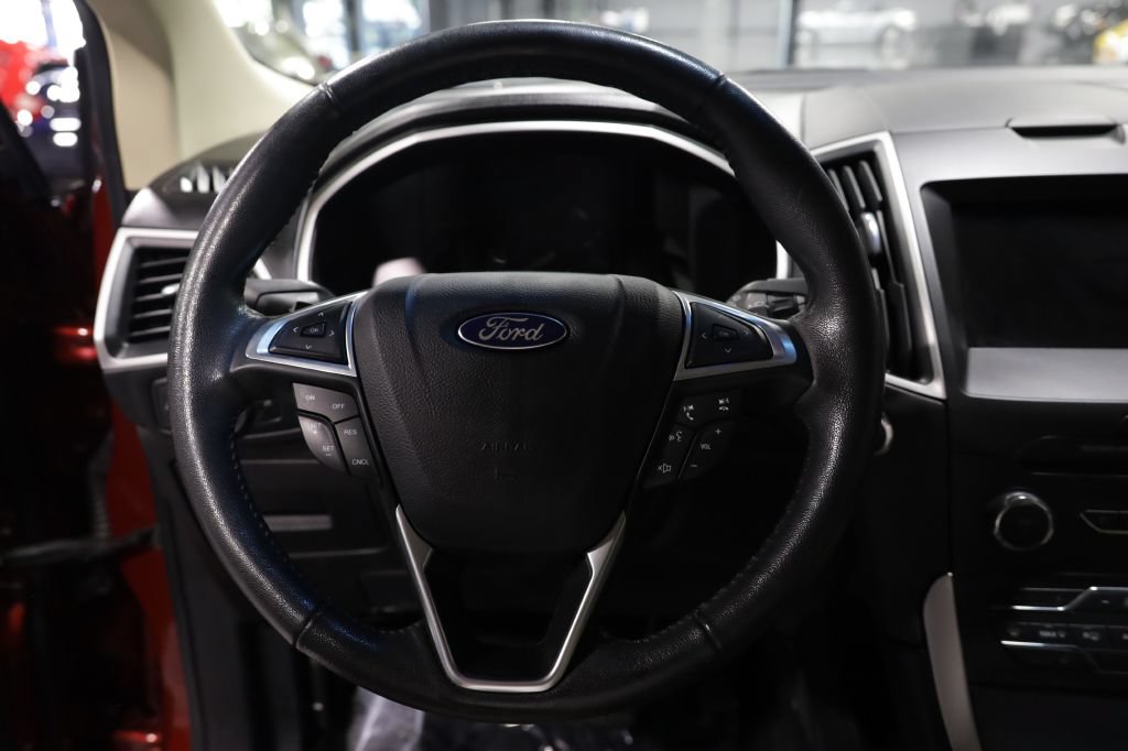 Used 2017 Ford Edge SEL w/ Equipment Group 201A FWD image 23