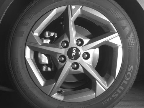 Used 2025 Kia K4 LXS image 12