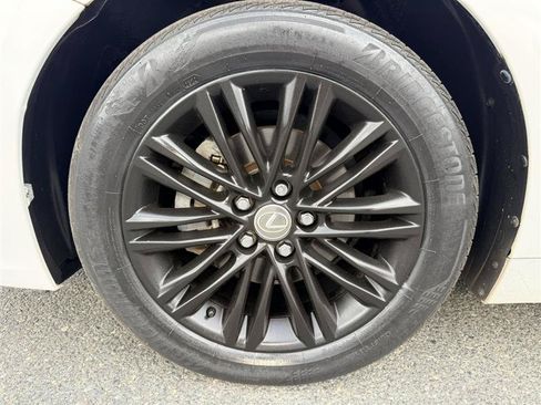 Used 2013 Lexus ES 350 w/ Luxury Pkg FWD image 9