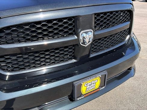 Used 2015 RAM 1500 Express AWD/4WD image 29