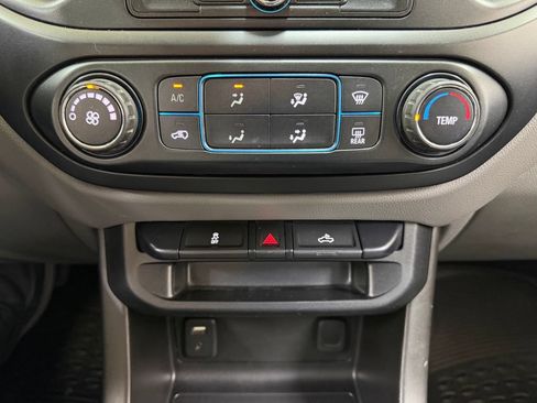 Used 2017 GMC Canyon 2WD Crew Cab w/ Convenience Package image 26