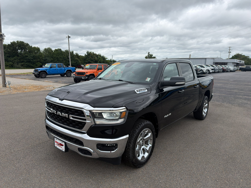 Used 2022 RAM 1500 Big Horn AWD/4WD image 2