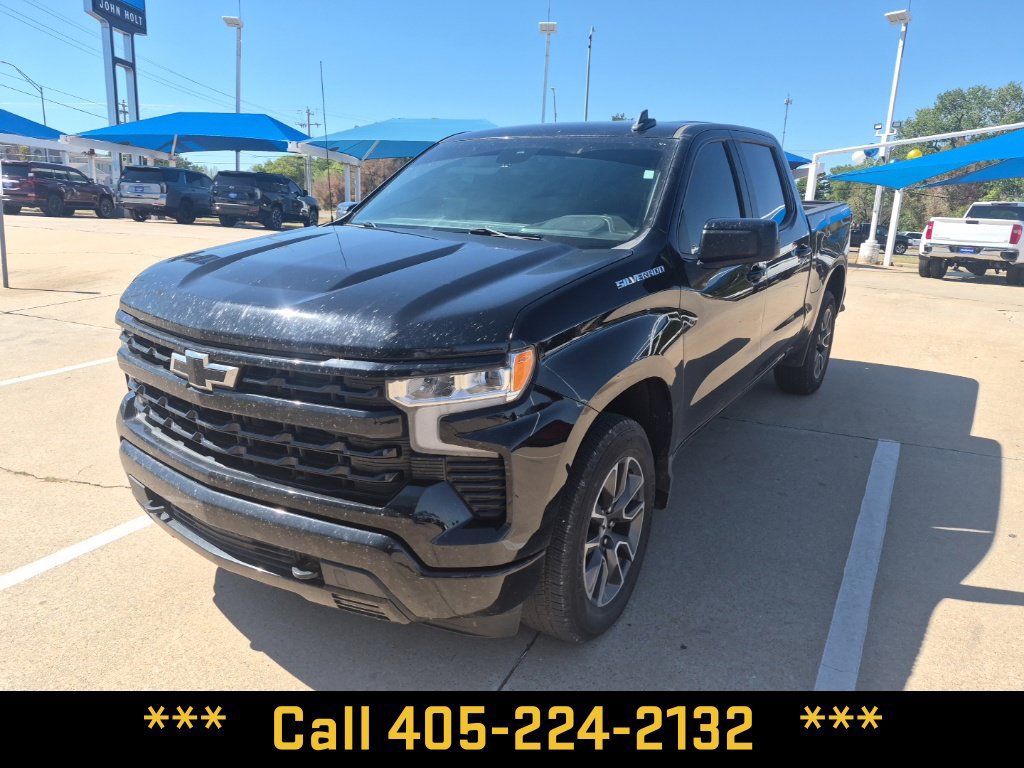 Used 2024 Chevrolet Silverado 1500 RST AWD/4WD image 3