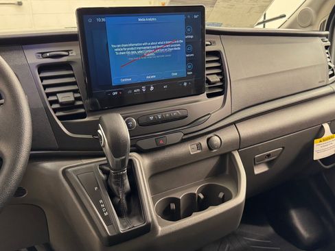 New 2026 Ford Transit 250 148 Medium Roof image 25