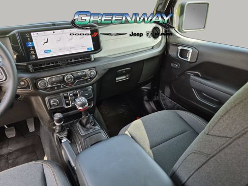 Used 2026 Jeep Wrangler Unlimited Sport AWD/4WD image 11