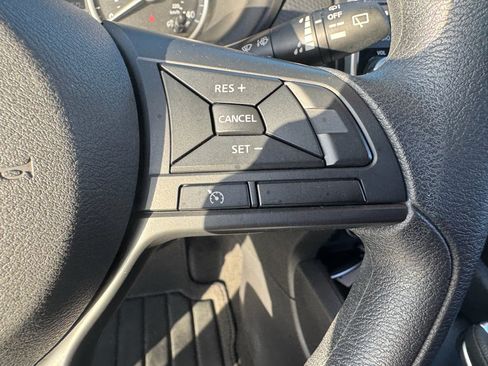 Used 2023 Nissan Kicks S FWD image 14