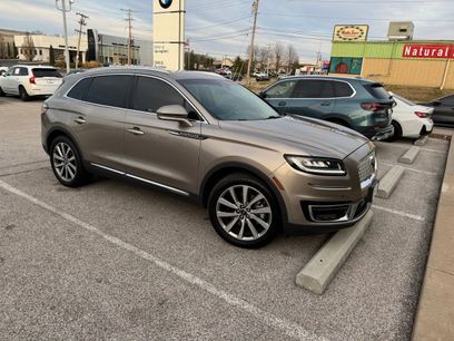 Used 2019 Lincoln Nautilus Select