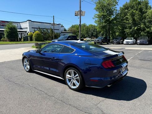 Used 2020 Ford Mustang Coupe w/ Equipment Group 101A RWD image 5
