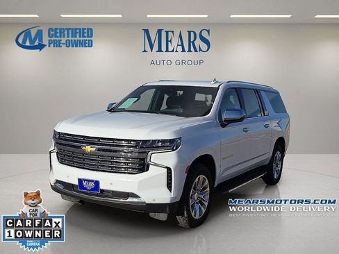 Used 2023 Chevrolet Suburban Premier image 1