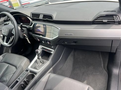 Used 2025 Audi Q3 2.0T Premium AWD/4WD image 30