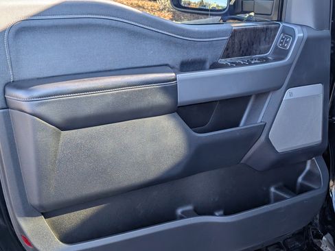 Used 2024 Ford F250 Lariat w/ Lariat Ultimate Package image 16