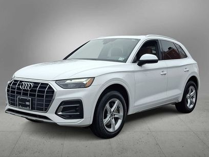 Used 2023 Audi Q5 2.0T Premium w/ Convenience Package