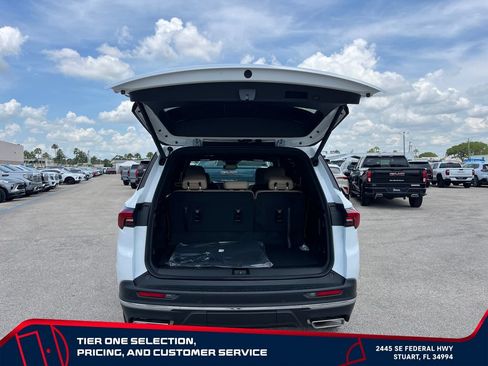 New 2026 Buick Enclave Preferred FWD image 17