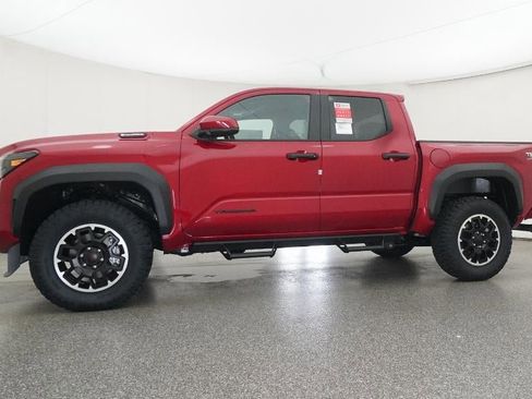 New 2025 Toyota Tacoma TRD Off-Road AWD/4WD image 18