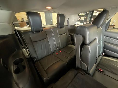 Used 2014 INFINITI QX60 Luxe w/ Premium Plus Package AWD/4WD image 24