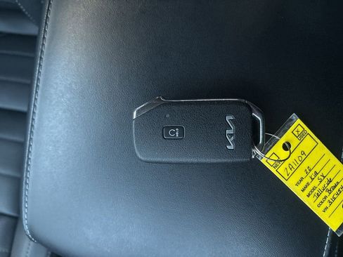 Used 2022 Kia Telluride SX image 33