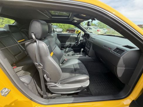 Used 2010 Dodge Challenger SRT8 w/ SRT Option Group II RWD image 26