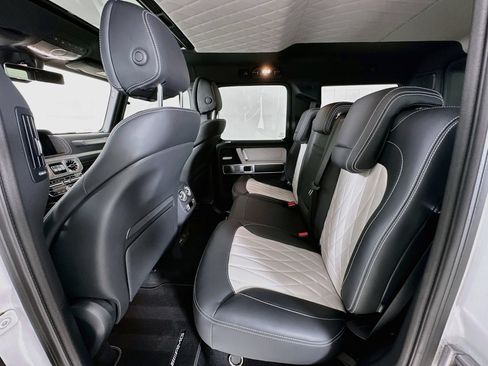 Certified 2024 Mercedes-Benz G 550 image 27