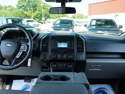 Used 2019 Ford F150 XL w/ Equipment Group 101A Mid AWD/4WD image 9
