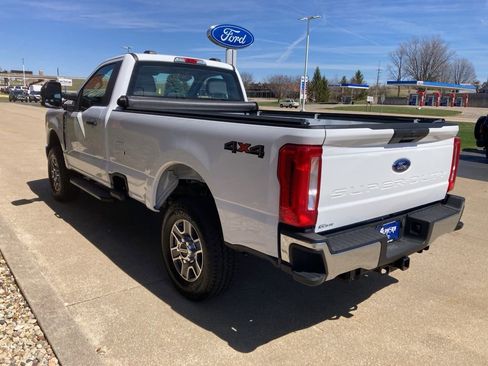 Used 2024 Ford F250 XL w/ Snow Plow/Camper Package image 4