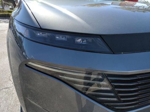 Used 2025 Nissan Murano SV image 13