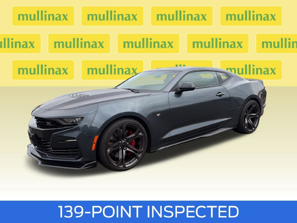 Used 2019 Chevrolet Camaro SS RWD image 15