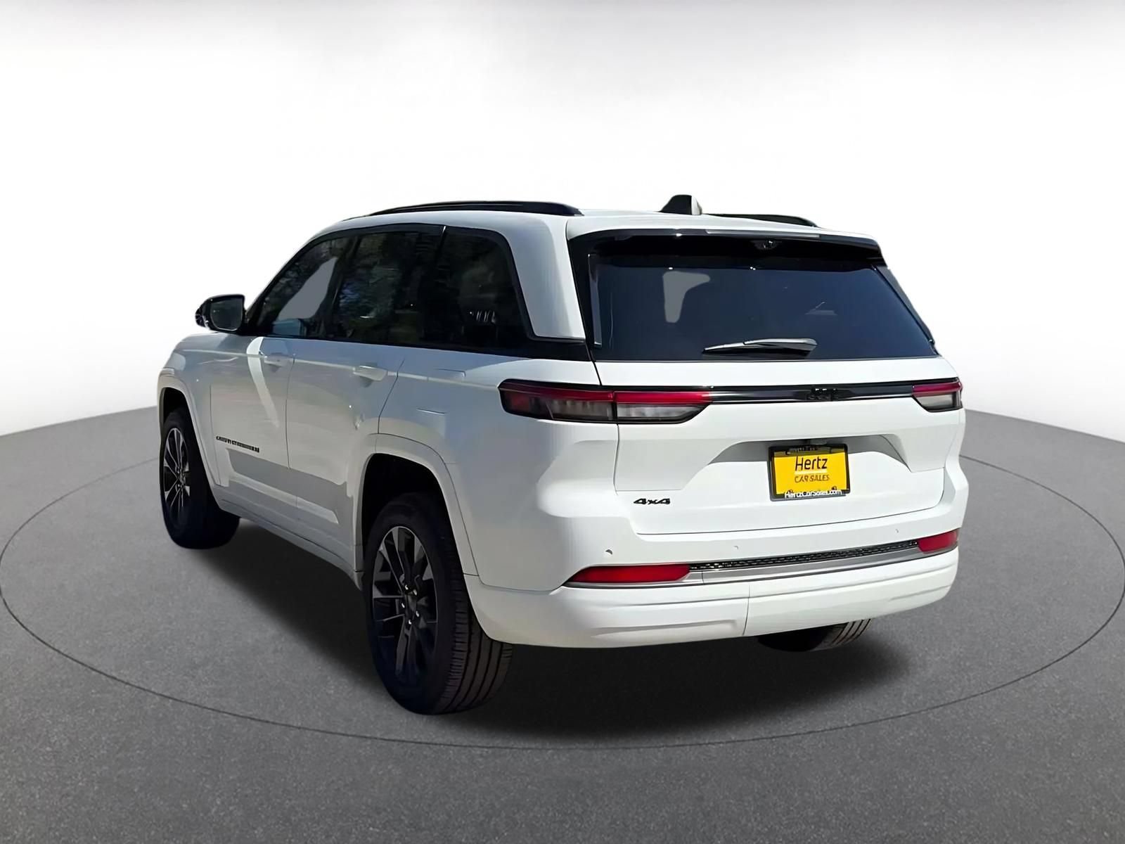 Used 2026 Jeep Grand Cherokee Limited AWD/4WD image 12